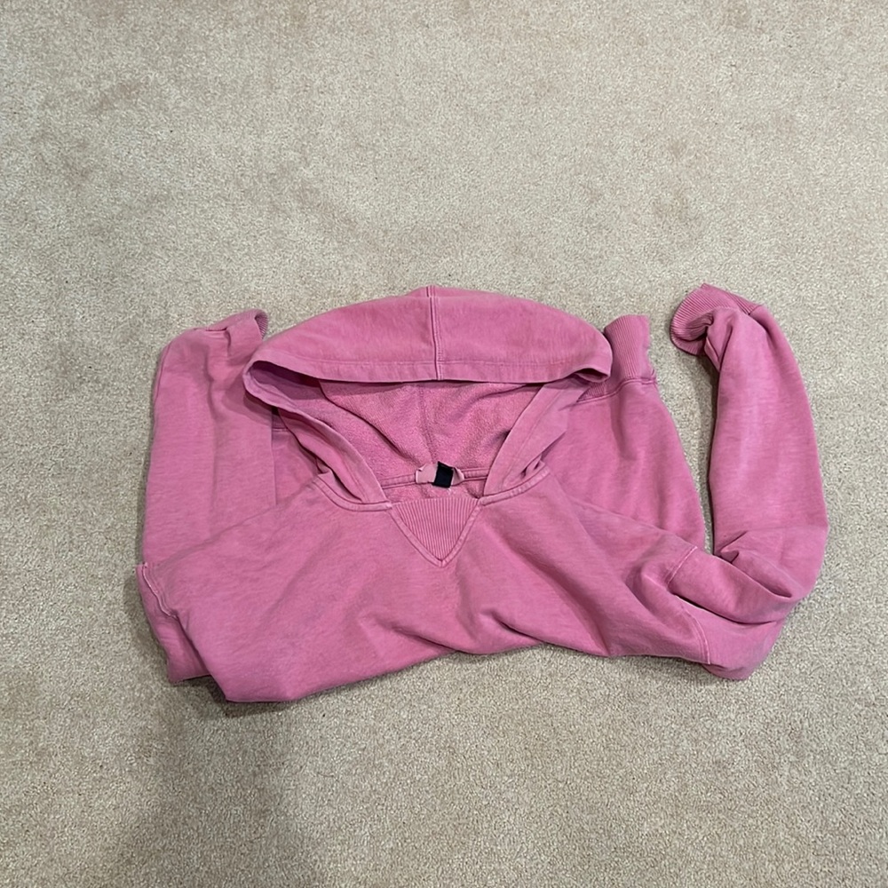 Universal Thread Light Weight Pull Over Hoodie - image 1